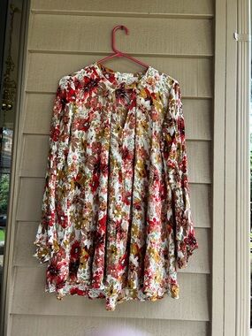 Umgee Red & Cream Floral Button-Front Tunic